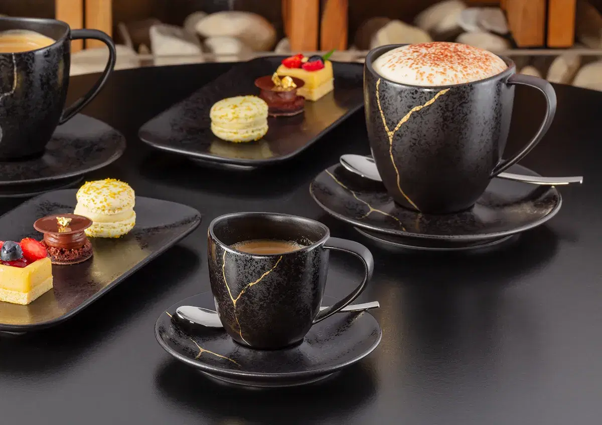 Kintzoo RAK porcelain