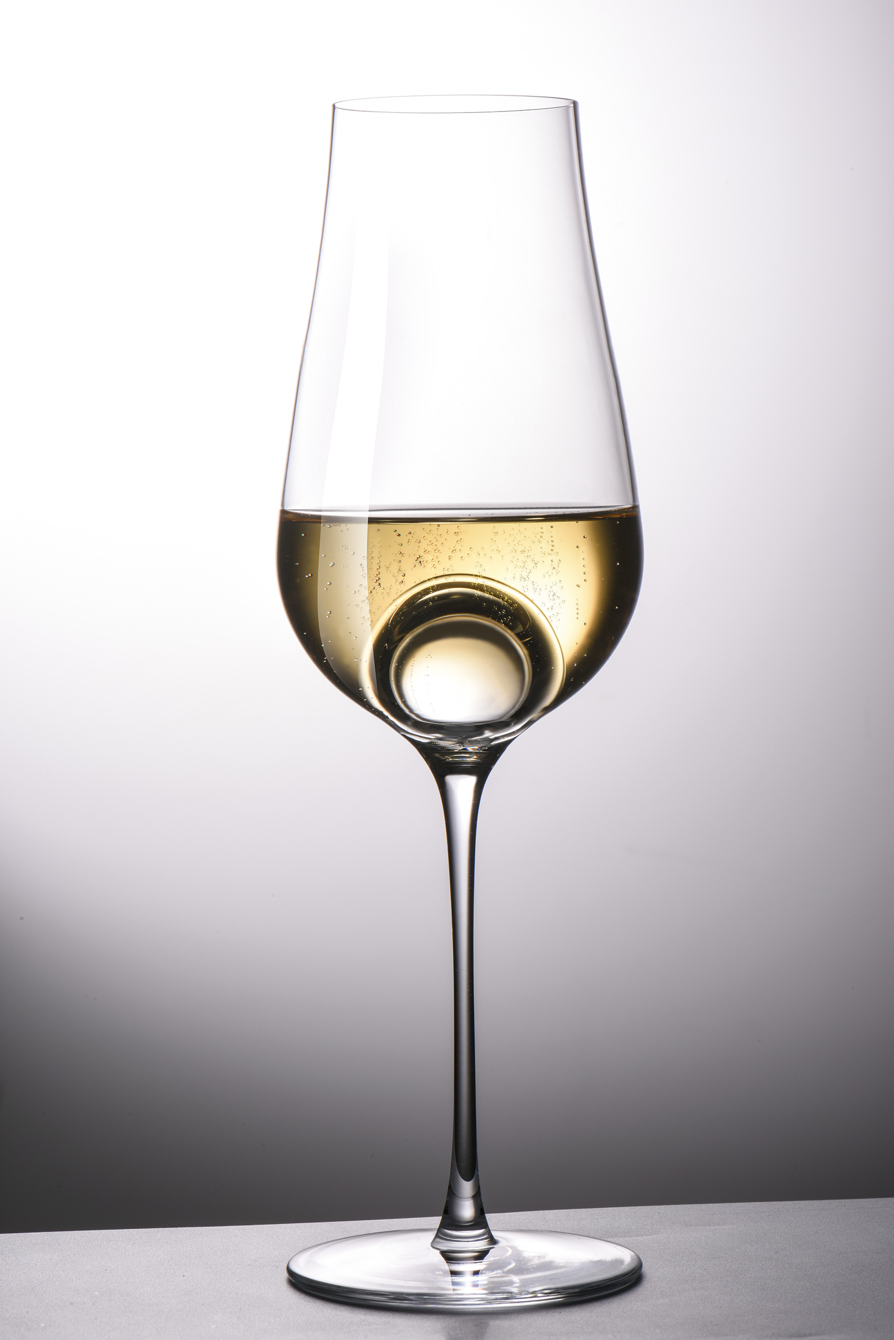 Zwiesel Handmade – Sklenice na šampaňské 331 ml, sada 2 ks AIR SENSE | SH-122186
