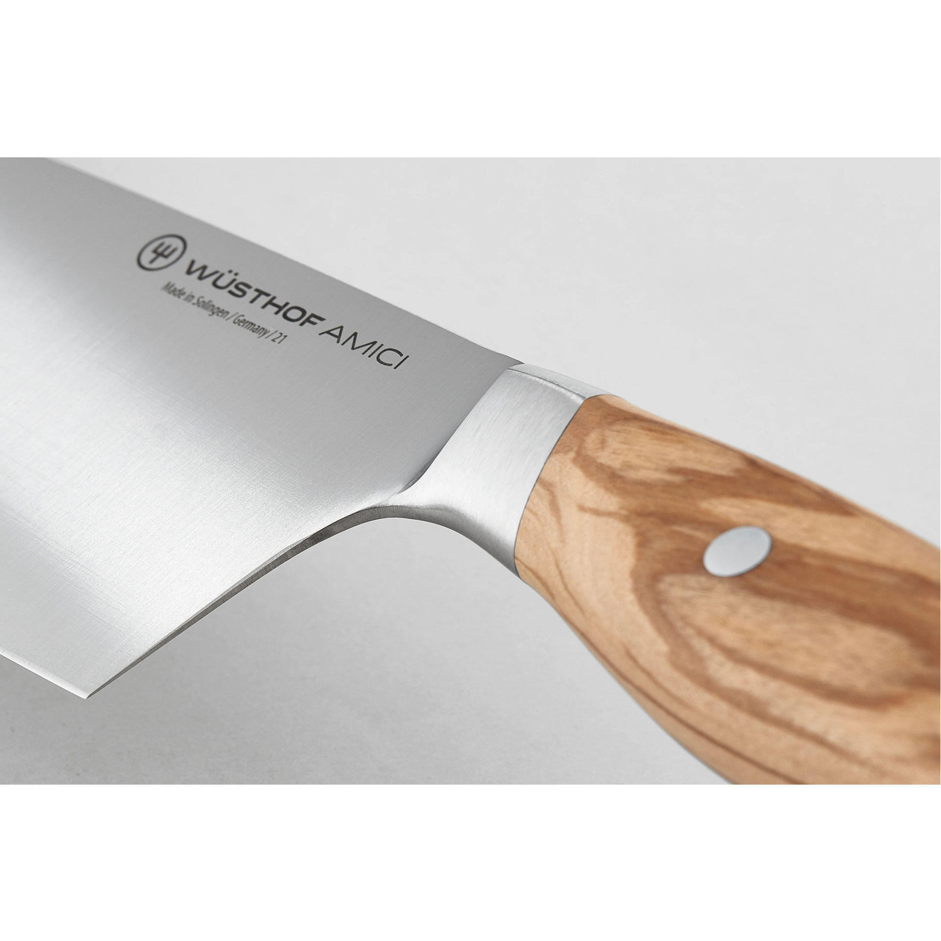 Wüsthof Amici – nůž santoku 17/29,7 cm | W-1011331317