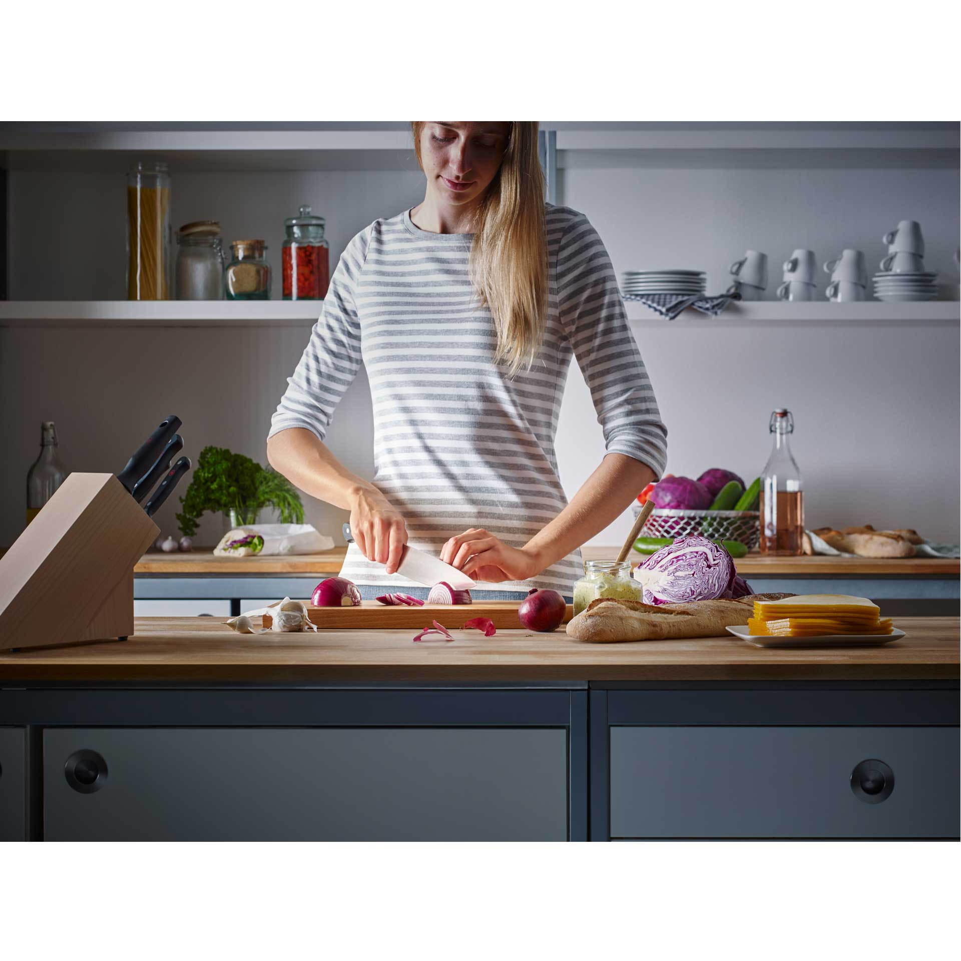 Wüsthof Gourmet – nůž šéfkuchařský 23 cm | W-1025044823