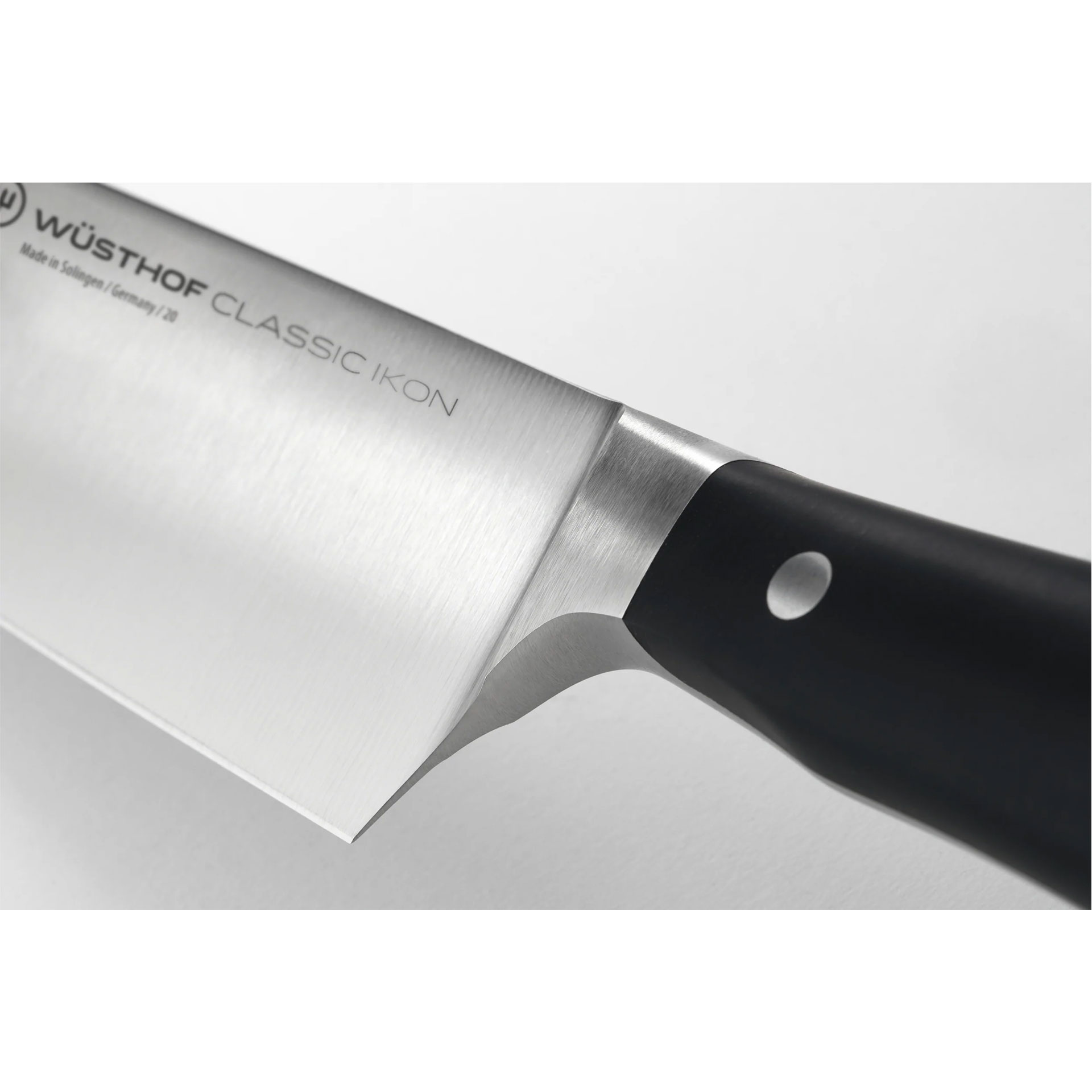 Wüsthof Classic Ikon – nůž šéfkuchařský 16 cm | W-1040330116