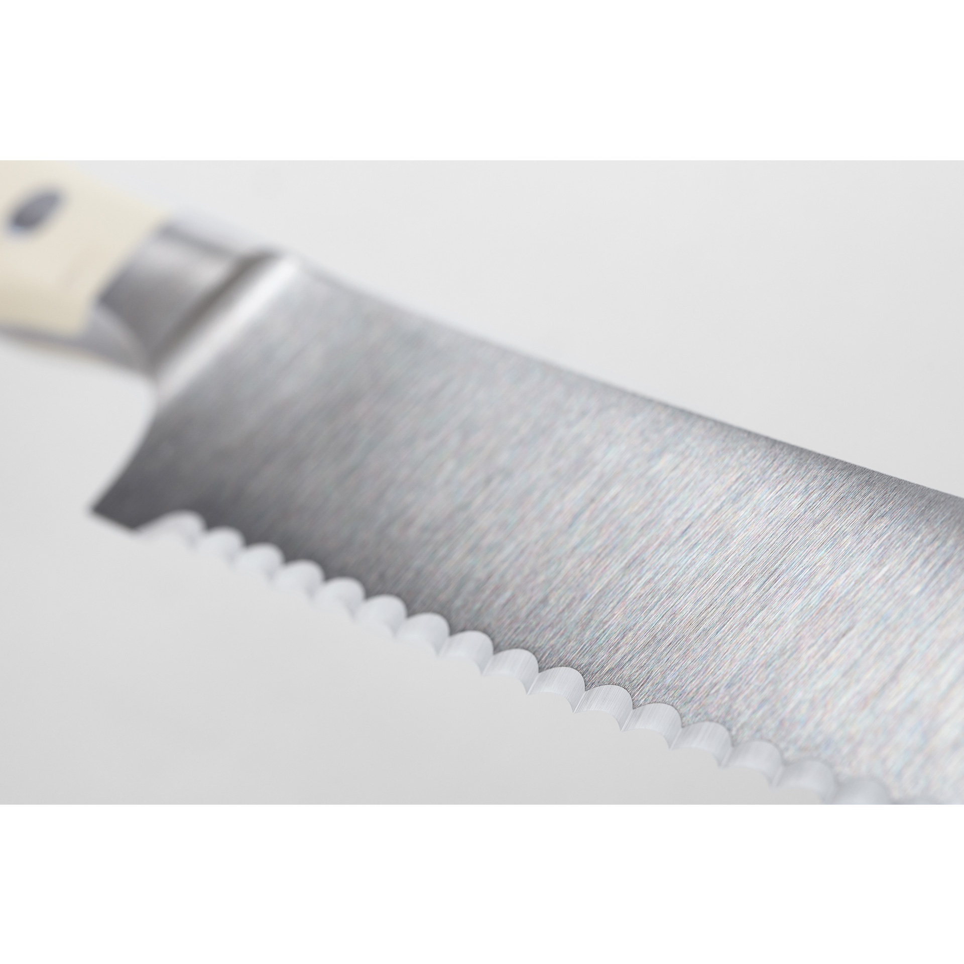 Wüsthof Classic Ikon Creme – nůž na chleba 23 cm | W-1040431023