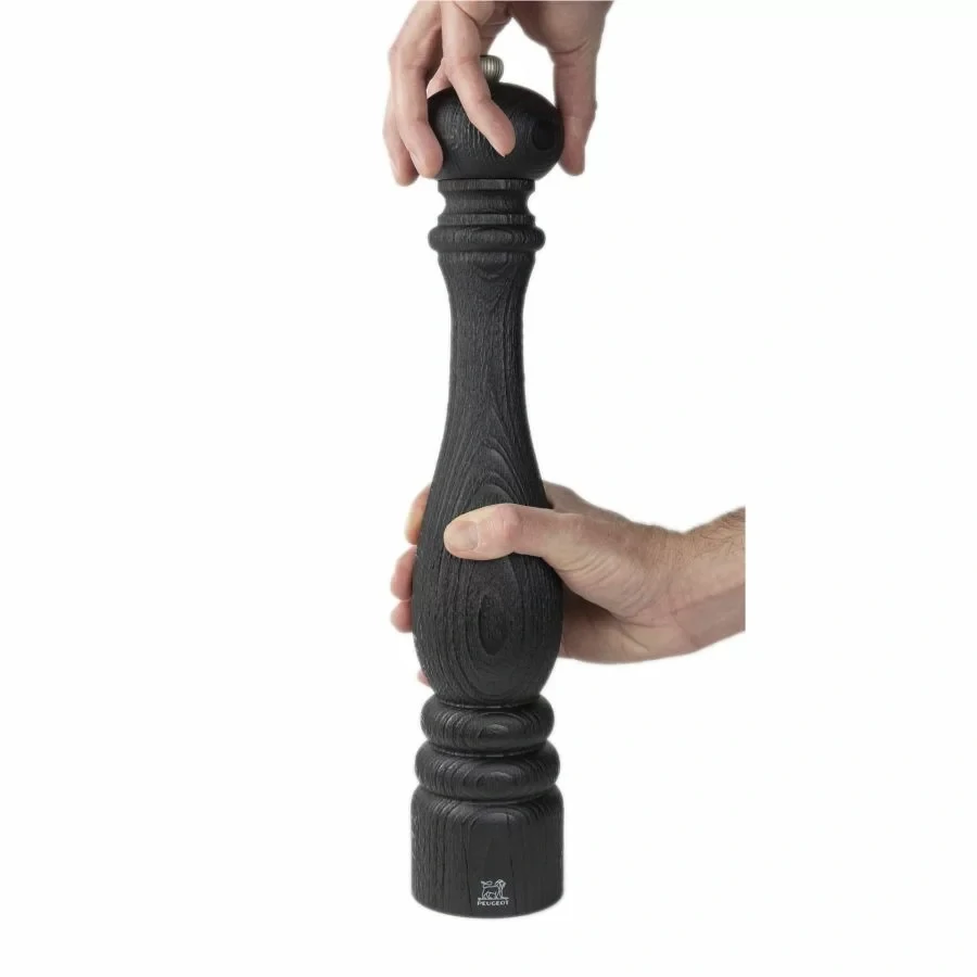 Peugeot Paris Nature Black ruční mlýnek na pepř 40 cm – upcyklované dřevo, bio & fair-trade pepř (SKU 41465)