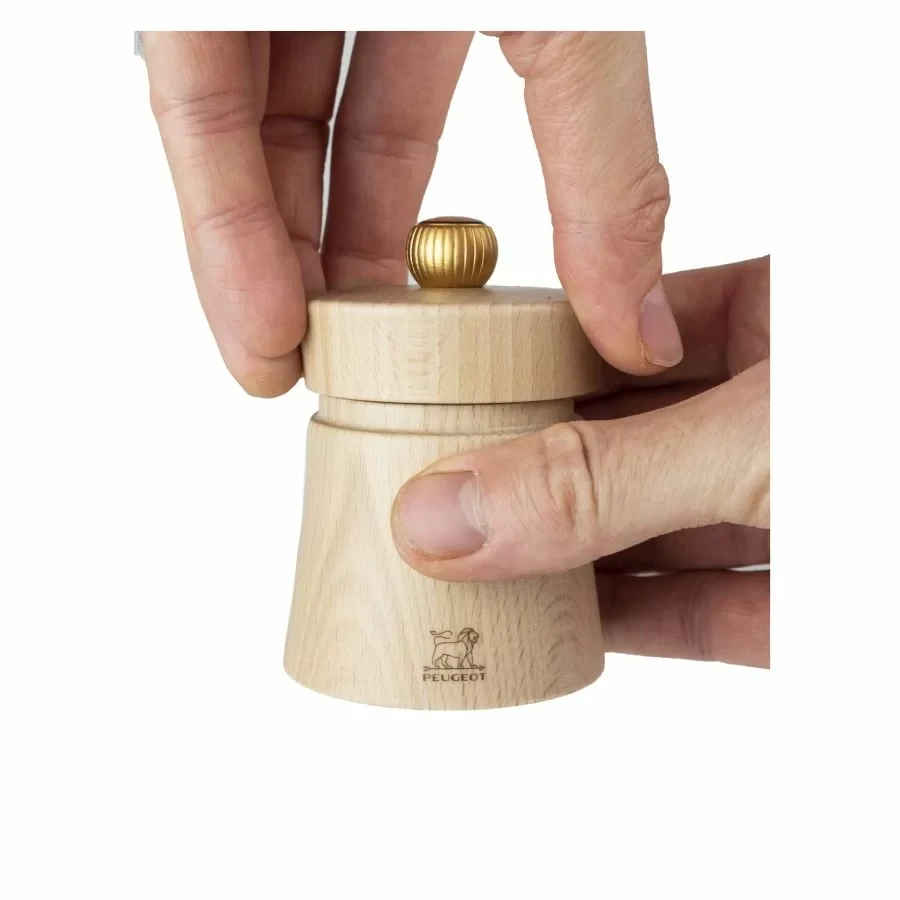 Peugeot Baya ruční mlýnek na sůl 8 cm – bukové dřevo, natural (SKU 27889)