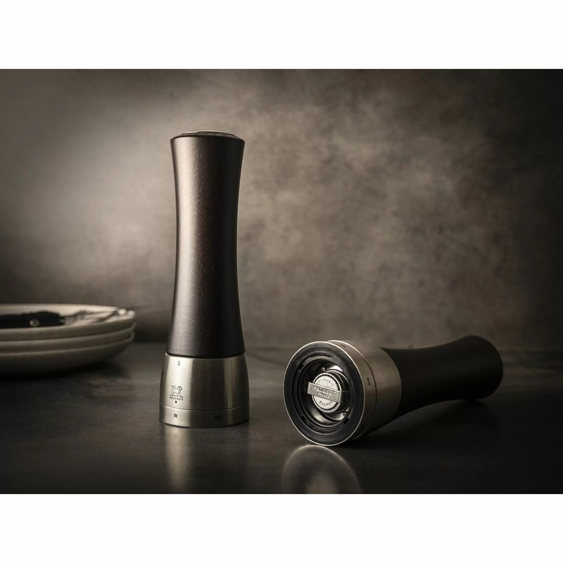 Peugeot Madras Graphite ruční mlýnek na pepř 16 cm – graphite dřevo, nerezová ocel, u’Select, bez středové osy