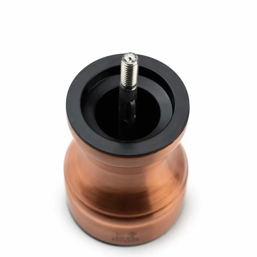 Peugeot Bistro Chef ruční mlýnek na pepř 10 cm – měděný (copper plated), nerez (SKU 48020).