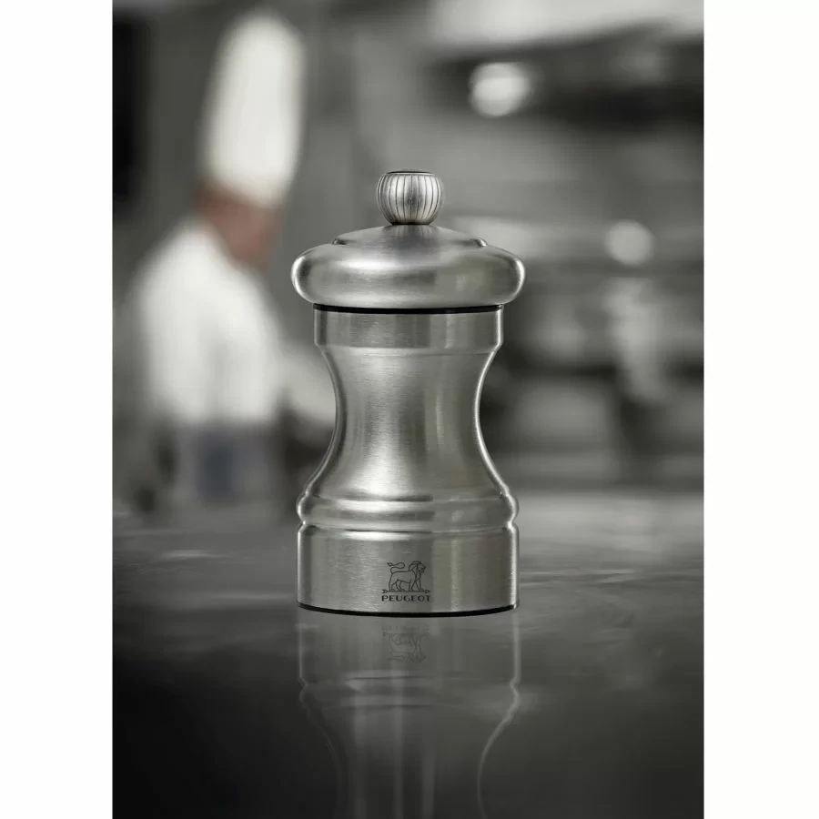 Peugeot Bistro Chef ruční mlýnek na pepř 10 cm – nerezová ocel (SKU 33033).
