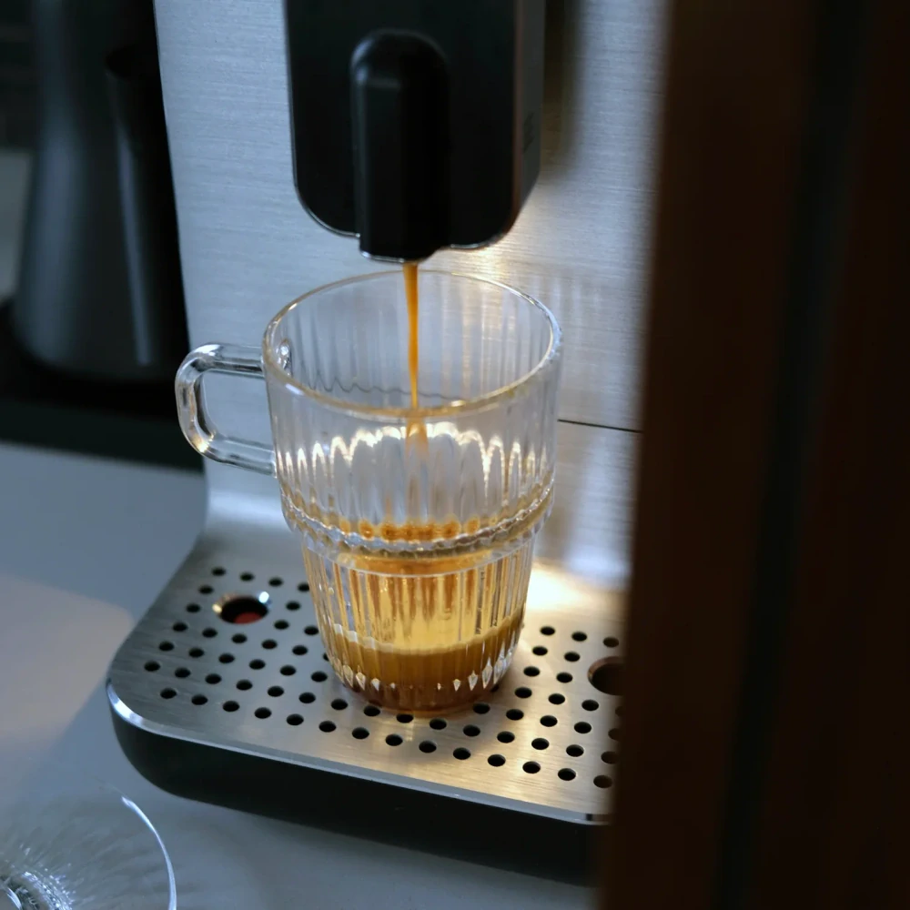 Bormioli Rocco BARSHINE – hrnek 32 cl, tvrzené sklo, stohovatelný