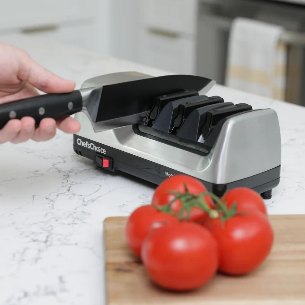 Elektrický brousek na nože Chef’sChoice Trizor XV (Model 15) – EU verze 230 V, 3 stupně, 15°