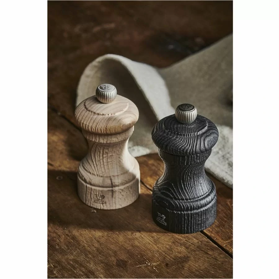 Peugeot Bistro Nature ruční mlýnek na sůl 10 cm – bukové dřevo (PEFC), přírodní finiš