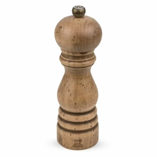 Peugeot Paris Antique ruční mlýnek na sůl 18 cm – bukové dřevo s patinou „aged wood“ (SKU 3096400).